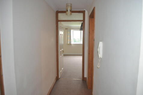 Hayling Island, Hants, PO11 photo 4