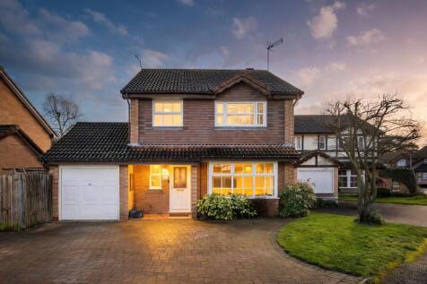 Crail Close