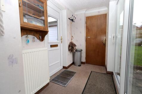 Bungalow Rear Hallway (Off The Dining...