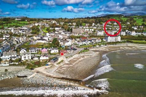 Criccieth, LL52 - property photo