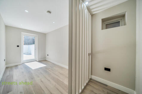 Click to visit Rightmove listing