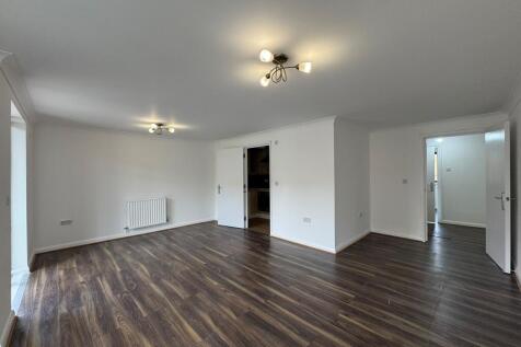 Creswell House, Hirst Crescent, WEMBLEY, HA9 7HJ, UNITED KINGDOM photo 2