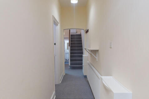 105 Clarendon Street, Leamington Spa photo 2