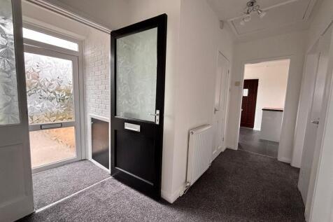 Wentworth Crescent, Morecambe photo 3