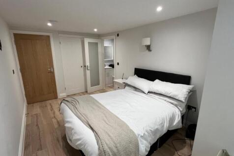 North Grange Road, Leeds photo 3