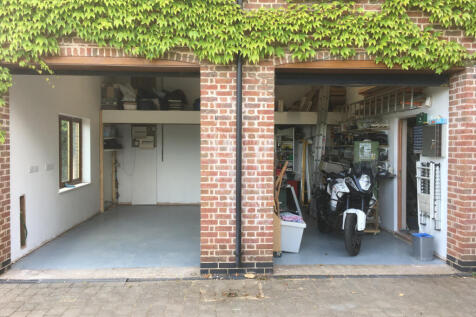 Spacious Double Garage
