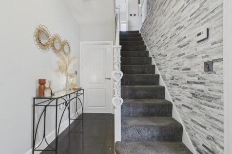 CAM04273G0-PR0192...