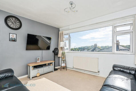 4. Living Room