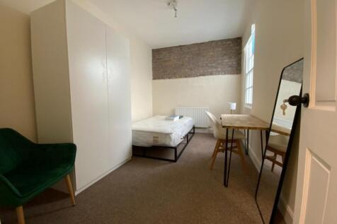 Room 6.jpg