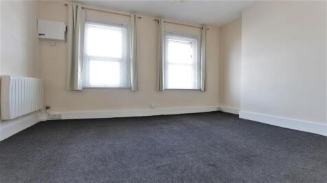 Lounge/Bedroom
