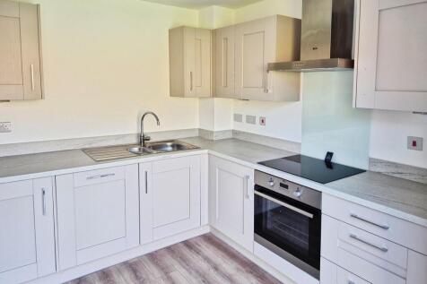 Caligae Square, Brockworth photo 5