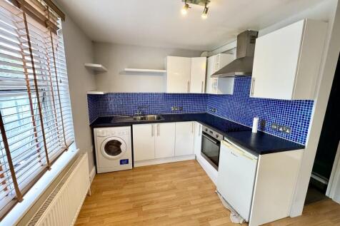3_48 Woodbridge R...