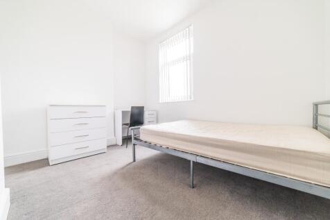 Call 02920 454555 to secure your viewing_13