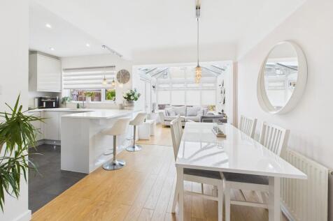 CAM02854G0-PR0441...