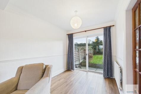 CAM03394G0-PR0415...