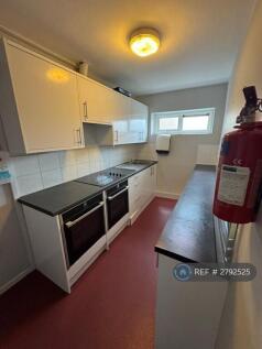 Station Road, Lyminge, Folkestone, CT18 photo 3