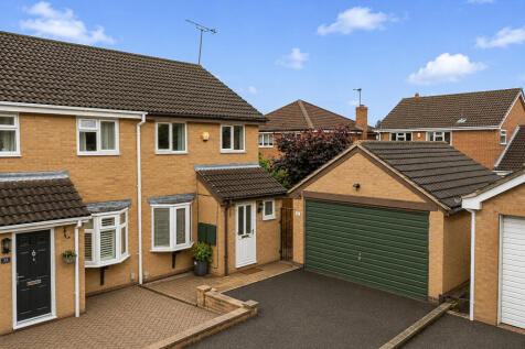 FRONT EXT. 1
