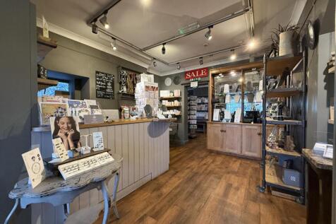 11 Gift Shop Counter.JPG