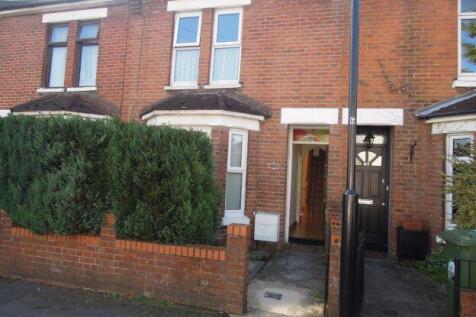 3-bed terraced on English Road, Freemantle, Southampton, Hampshire SO15 8QG, £1,475/mo