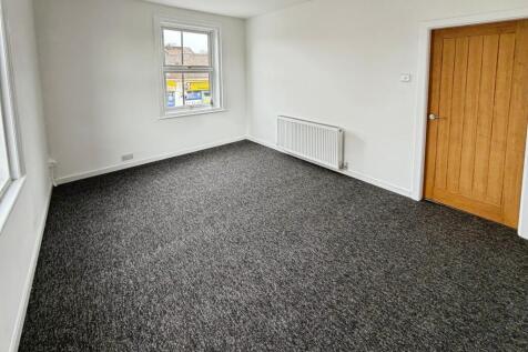 Newport Lane, Stoke-on-Trent, Staffordshire, ST6 photo 4