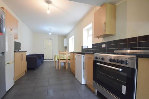 6-bed house on Salisbury Road, Cathays, CF24, £3,270/mo