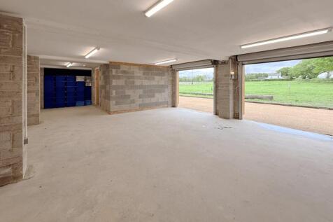 storage-barn-to-let_lymm_cheshire_0000s_0000s_00