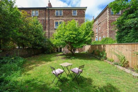GF 22 Apsley Road 4.JPG