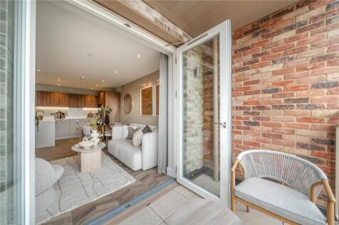 2 Bed Show Home
