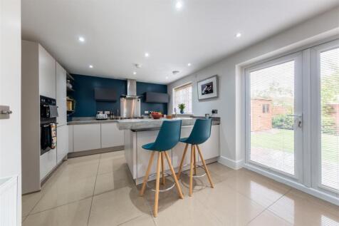 11 St George's Place-001.jpg