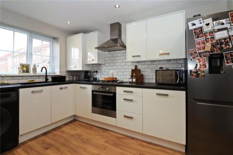 Aspen Grove, Burnopfield, Newcastle upon Tyne, Durham, NE16 photo 4
