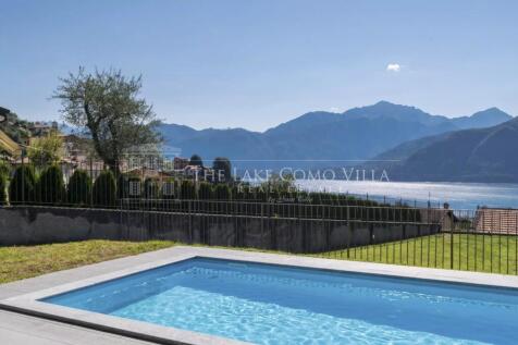 Lenno the lake como villa-via degli alpini