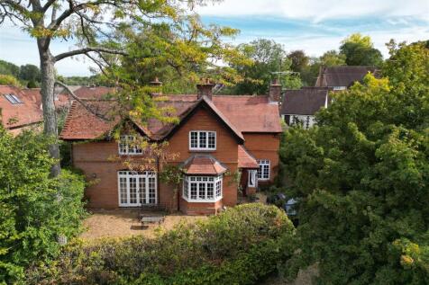 Abbotts Hill Lodge