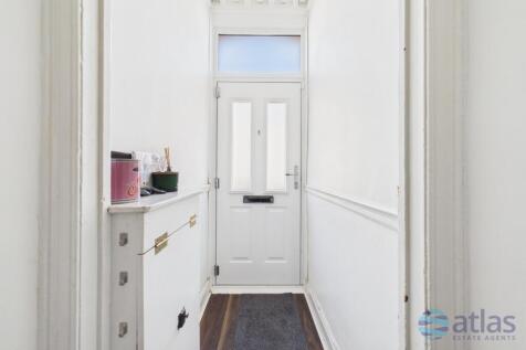 Entrance/Hallway