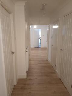 Hallway to lounge