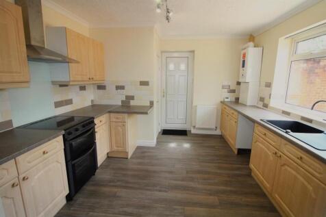 Marsh House Avenue, Billingham photo 4