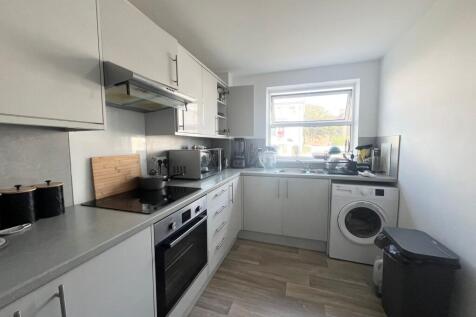 Saint Augustine Road, Littlehampton, BN17 photo 3