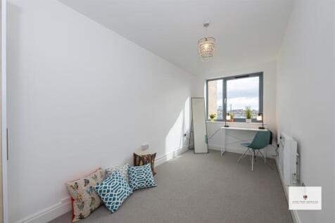 Regents Park Road 10@208-009 HR - HPA.jpg