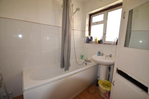 91 Kingshill Drive, Harrow HA3 8QQ