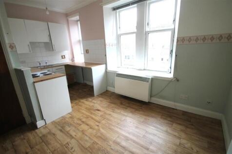 Lounge/Kitchen