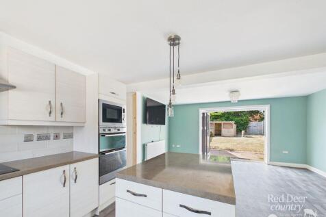 Kitchen/Dining/Family Room
