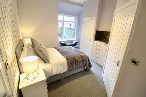 45 Toothill Road, Room 5 photo 4
