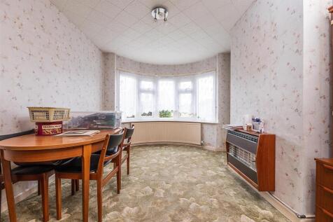 83 Whatton Road (9 of 27).jpg