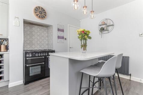 Kitchen - B.jpg