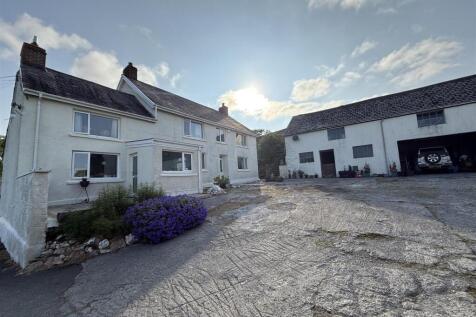 THE FARMHOUSE