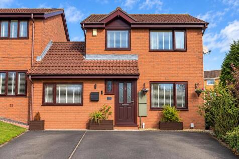 3 Bedroom Link Detached for Sale
