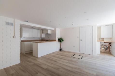 170 Basement (5 of 12).jpg