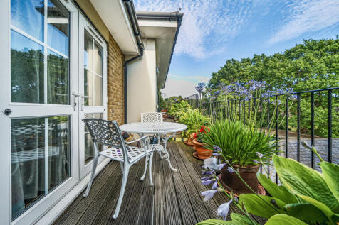 1312182-7-685fc94...