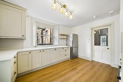 Braidburn Crescent, Edinburgh photo 3