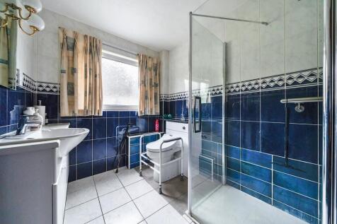 1301062-22-6835b761cf096.nef