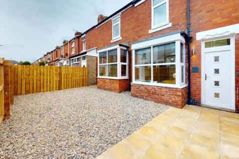 Double En-Suite Room, Kelvin Gardens, Dunston photo 4